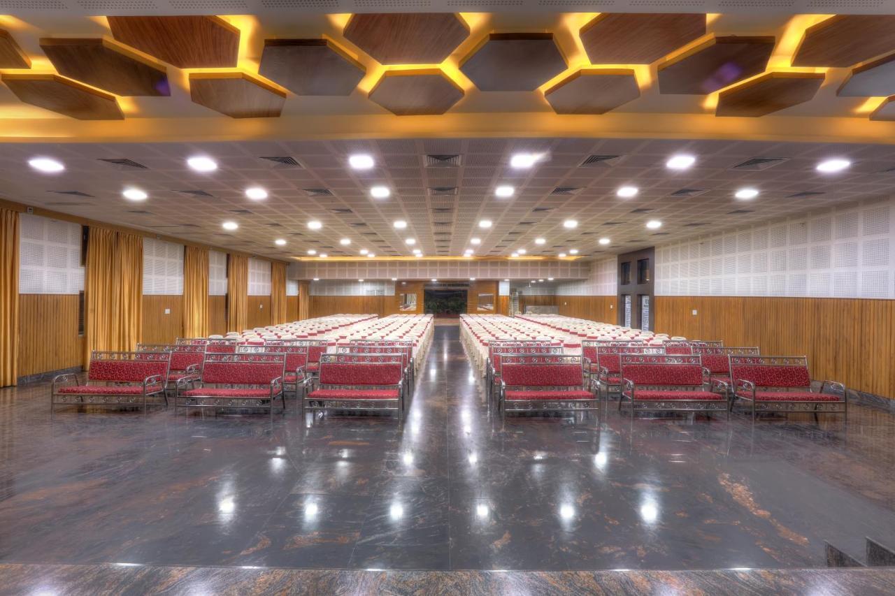 Rio Meridian Hotel Mysore Luaran gambar